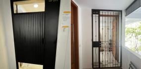 A-LivingHomeDecorPteLtdFeature04-.jpg